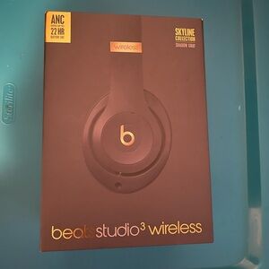 🎧 Beats Studio3 wireless headphones 🎧